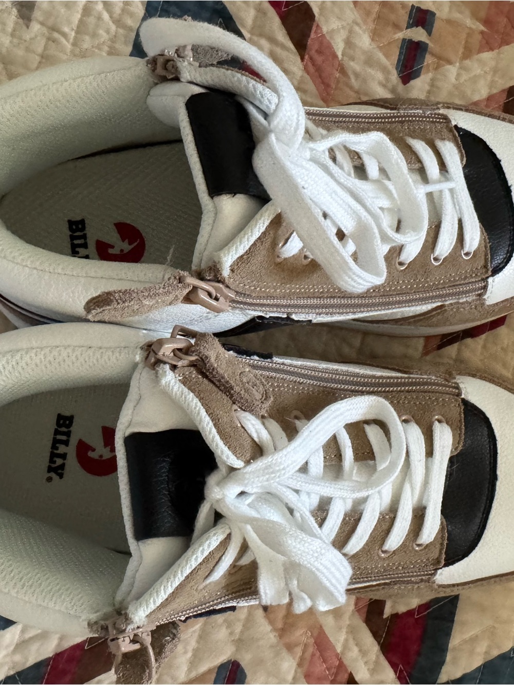 Billy’s Footwear Casual Lace-Up Sneakers in White and Tan with zippers